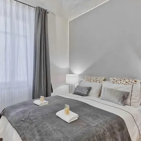 Apartment Reni Turin